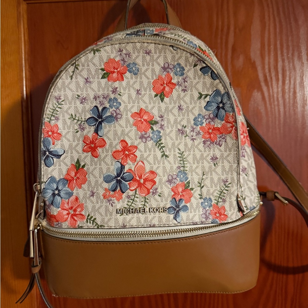 Michael Kors Floral Backpack - Cream and Brown